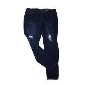 NWT Fashion Nova Distressed Mid Rise Jeans